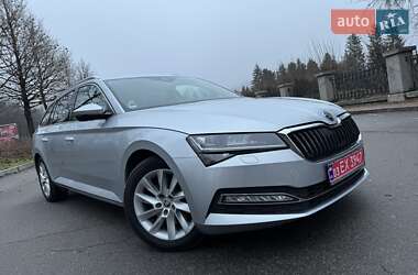 Універсал Skoda Superb 2020 в Умані