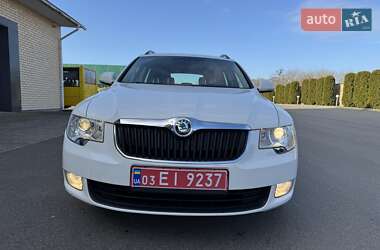 Універсал Skoda Superb 2010 в Луцьку