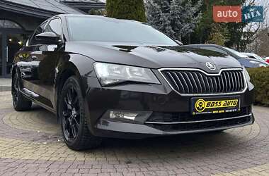 Ліфтбек Skoda Superb 2016 в Львові