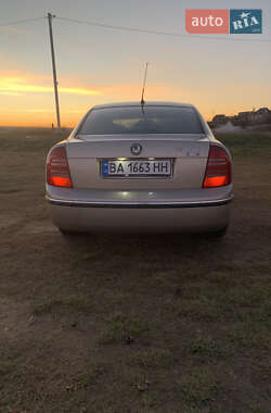 Лифтбек Skoda Superb 2006 в Николаеве