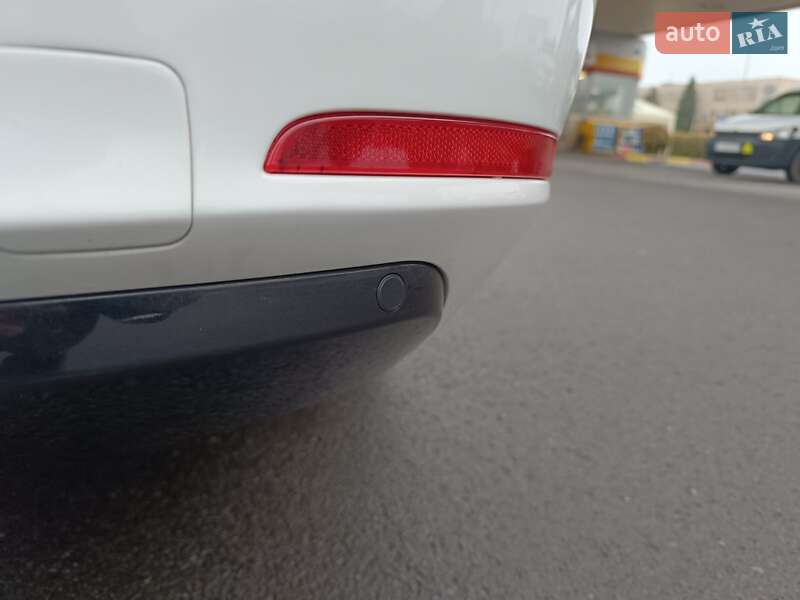 Универсал Skoda Superb 2014 в Мукачево
