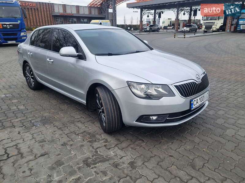 Ліфтбек Skoda Superb 2014 в Києві