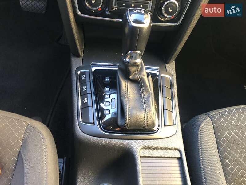 Універсал Skoda Superb 2015 в Одесі