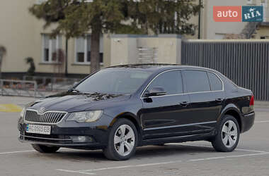 Ліфтбек Skoda Superb 2014 в Луцьку