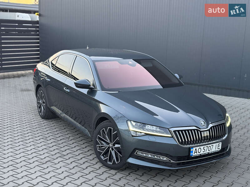 Лифтбек Skoda Superb 2019 в Мукачево