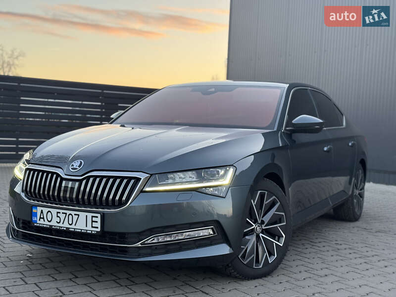 Лифтбек Skoda Superb 2019 в Мукачево