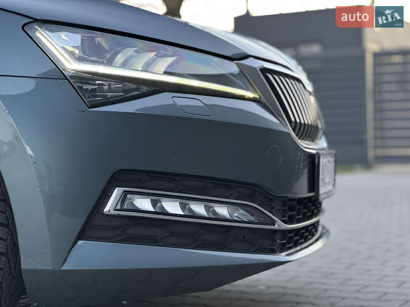 Лифтбек Skoda Superb 2019 в Мукачево