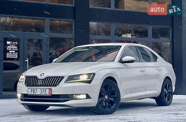 Ліфтбек Skoda Superb 2017 в Міжгір'ї