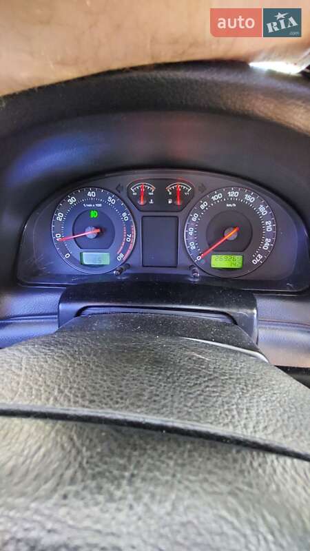 Лифтбек Skoda Superb 2005 в Броварах