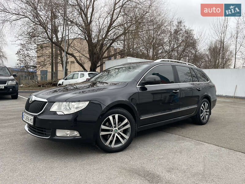 Skoda Superb 2011
