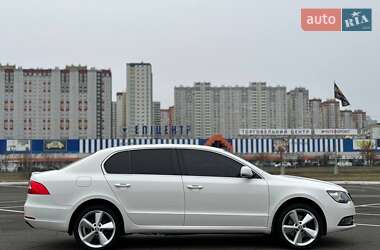 Ліфтбек Skoda Superb 2014 в Києві