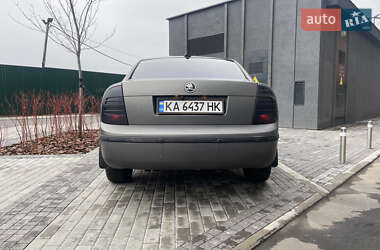 Ліфтбек Skoda Superb 2003 в Києві