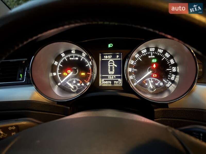 Універсал Skoda Superb 2012 в Києві