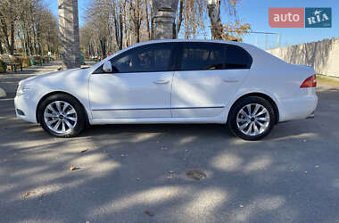 Ліфтбек Skoda Superb 2012 в Подільську