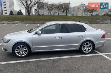 Ліфтбек Skoda Superb 2013 в Києві