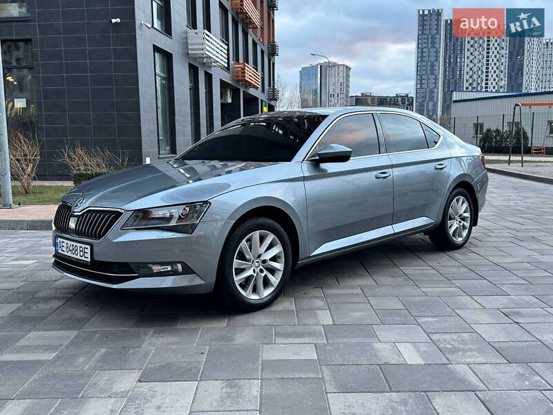 Ліфтбек Skoda Superb 2015 в Києві