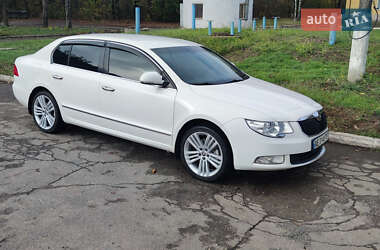 Ліфтбек Skoda Superb 2011 в Кривому Розі