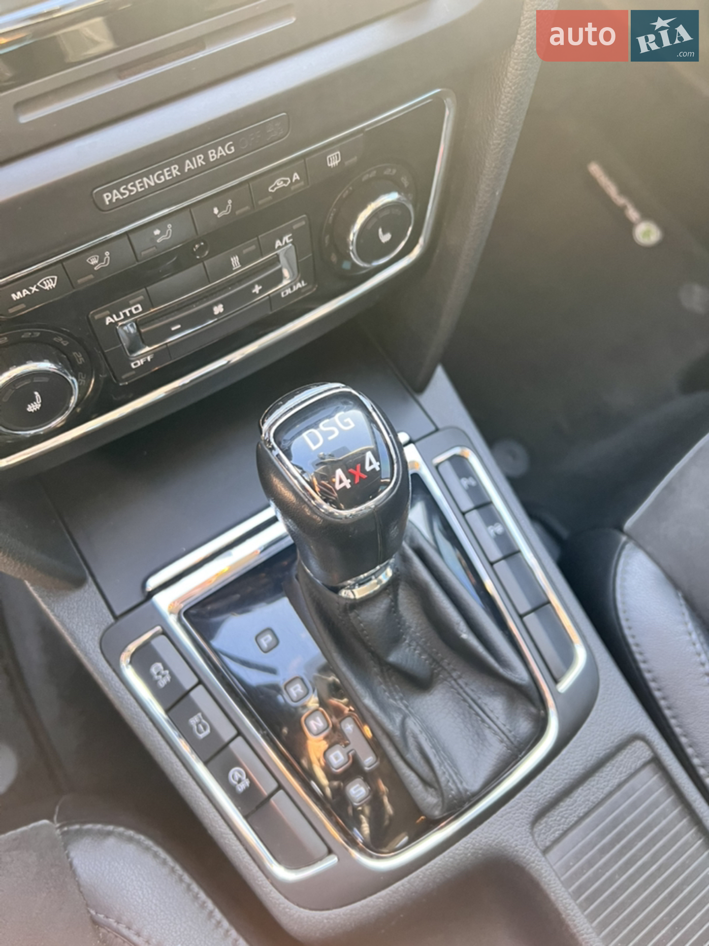 2014 Skoda Superb - мініатюра 23