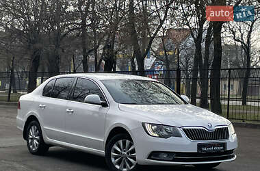 Ліфтбек Skoda Superb 2014 в Миколаєві