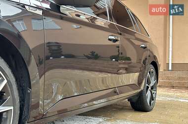 Универсал Skoda Superb 2015 в 