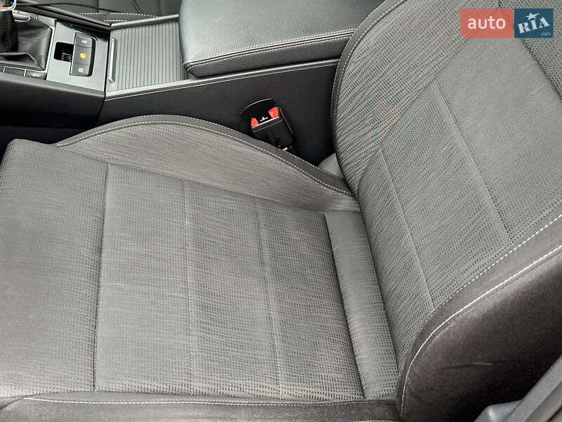 Універсал Skoda Superb 2015 в Снятині