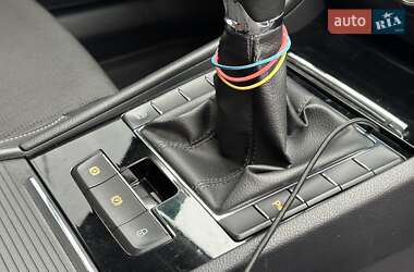 Универсал Skoda Superb 2015 в 