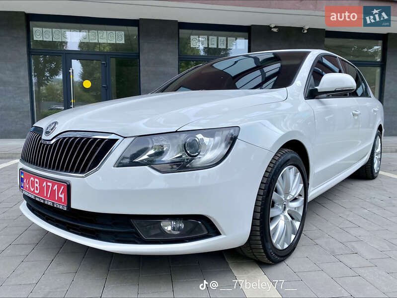 Лифтбек Skoda Superb 2013 в Хусте