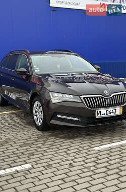Универсал Skoda Superb 2021 в 