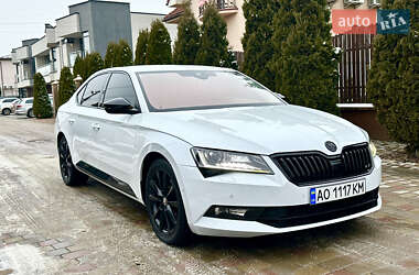 Ліфтбек Skoda Superb 2015 в Ужгороді