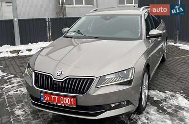 Універсал Skoda Superb 2016 в Мукачевому