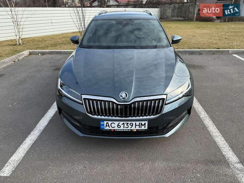 Универсал Skoda Superb 2019 в Одессе