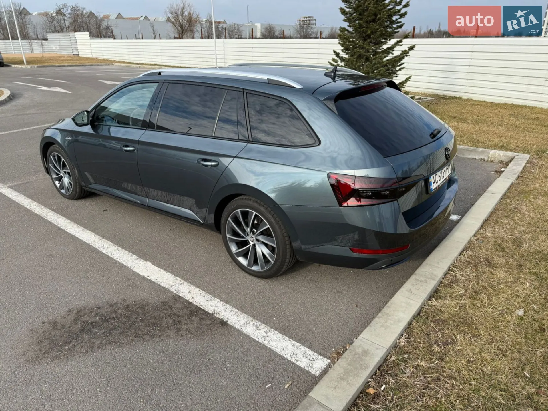 2019 Skoda Superb - мініатюра 11