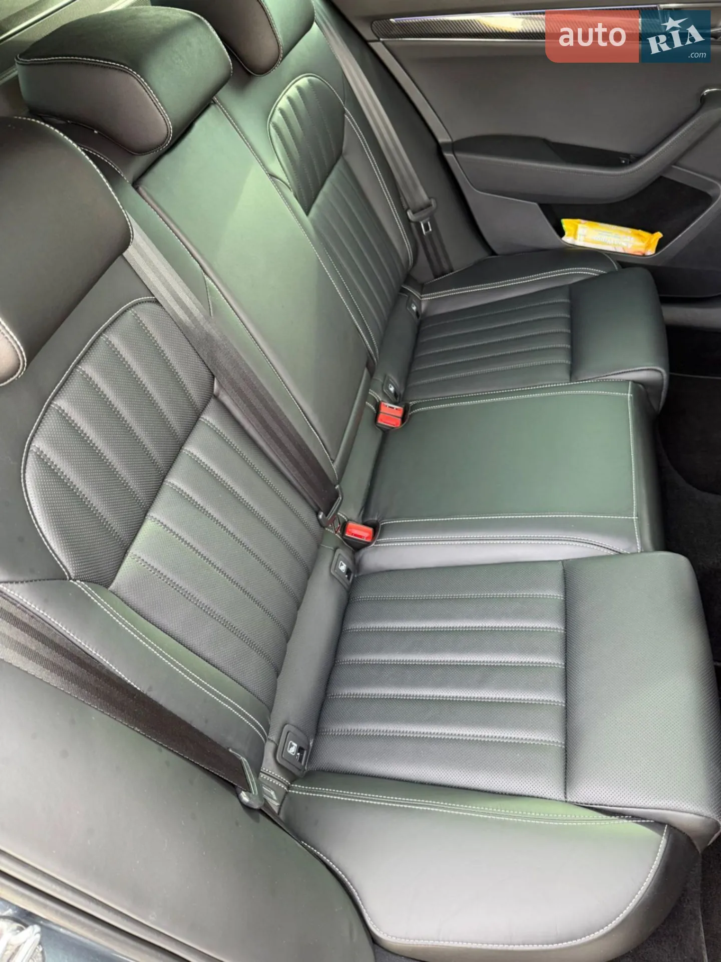 2019 Skoda Superb - мініатюра 12