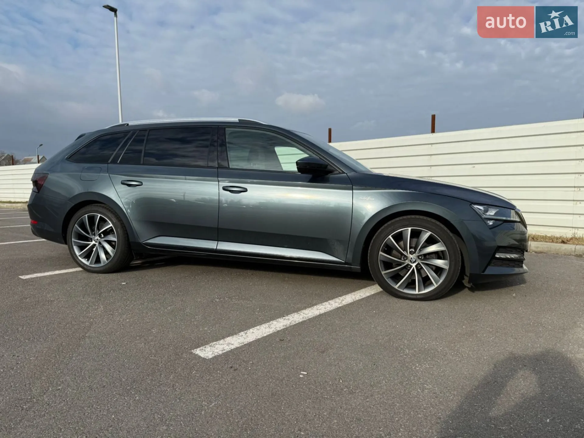 2019 Skoda Superb - мініатюра 33