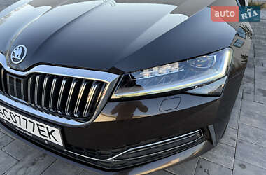 Універсал Skoda Superb 2019 в Луцьку