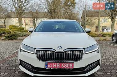 Лифтбек Skoda Superb 2020 в Луцке