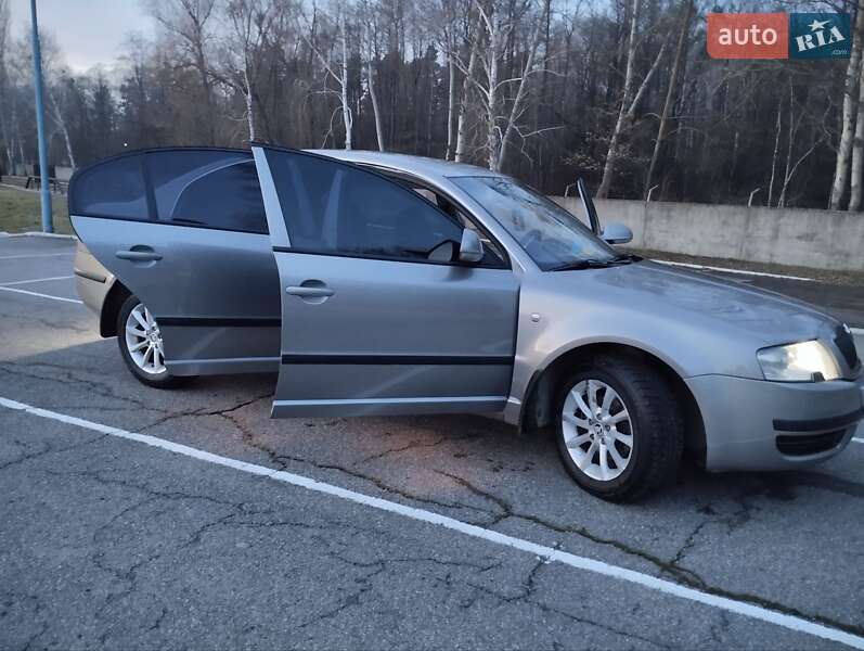 Skoda Superb 2007