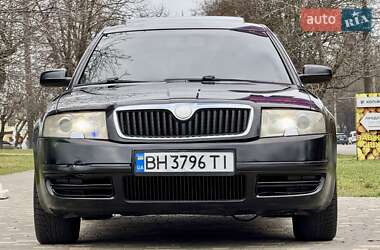 Лифтбек Skoda Superb 2003 в 