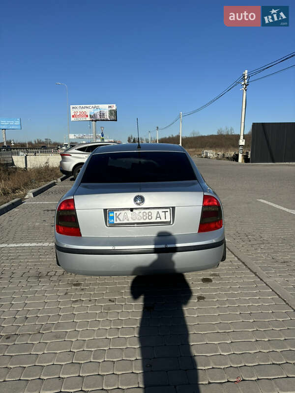 Ліфтбек Skoda Superb 2008 в Львові