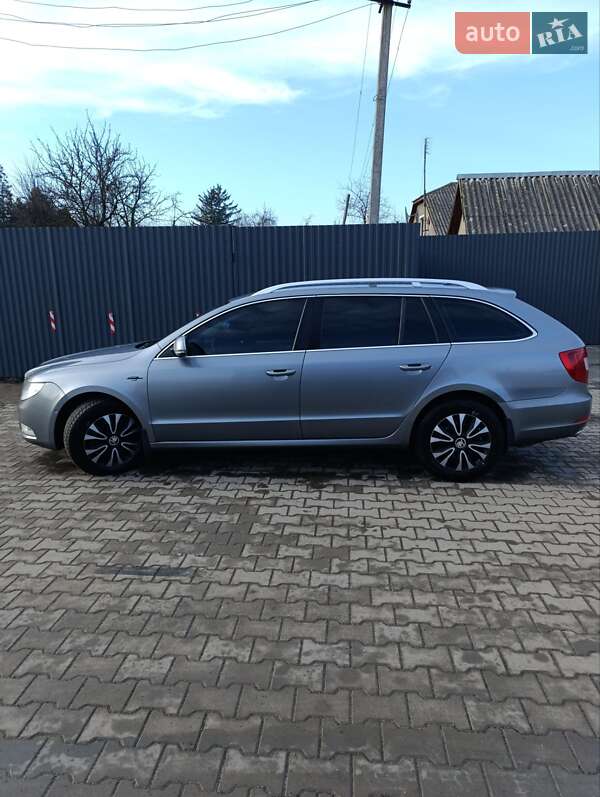 Универсал Skoda Superb 2013 в Ярмолинцах фото 52 Универсал Skoda Superb 2013 в Ярмолинцах
