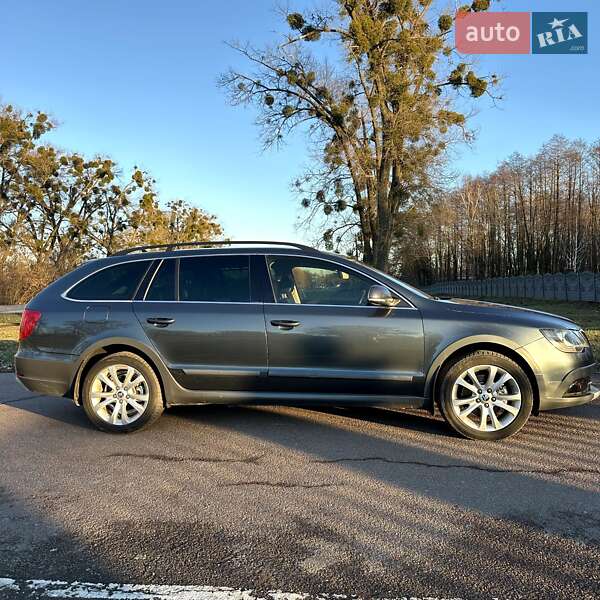 Универсал Skoda Superb 2014 в Звягеле