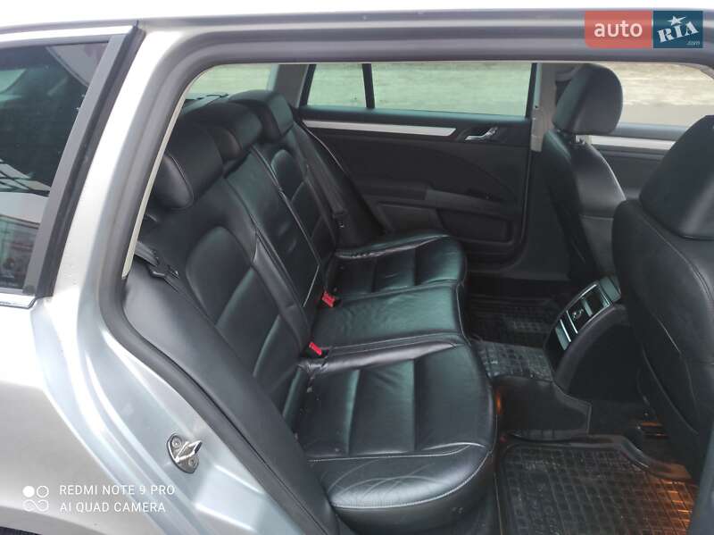 Универсал Skoda Superb 2011 в Львове фото 10 Универсал Skoda Superb 2011 в Львове