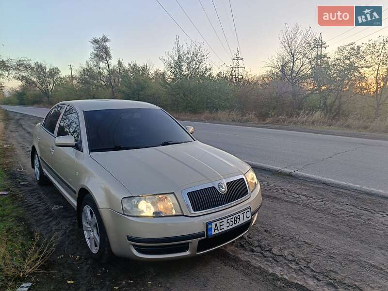 Ліфтбек Skoda Superb 2005 в Кривому Розі