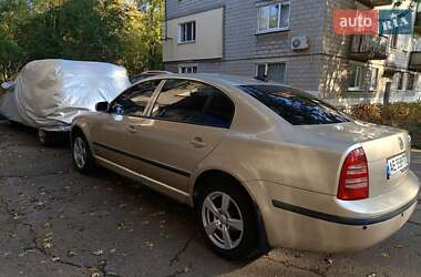 Ліфтбек Skoda Superb 2005 в Кривому Розі