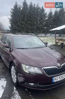 Ліфтбек Skoda Superb 2014 в Тячеві