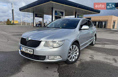 Ліфтбек Skoda Superb 2009 в Дніпрі