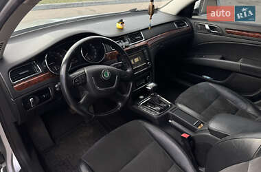 Ліфтбек Skoda Superb 2009 в Дніпрі