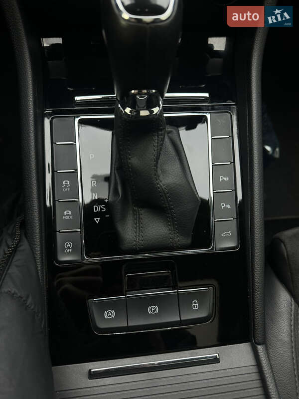 Универсал Skoda Superb 2015 в Николаеве