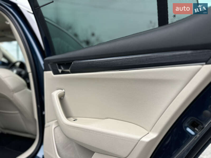 Ліфтбек Skoda Superb 2019 в Луцьку