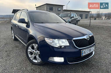 Універсал Skoda Superb 2011 в Хусті